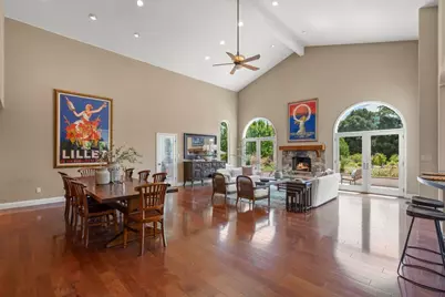 8859 Poppy Ln, Gilroy, CA 95020 - Photo 7