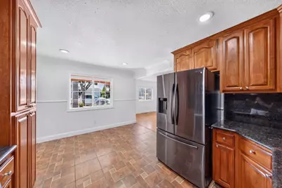 1238 Tahiti Pl, Salinas, CA 93905 - Photo 13