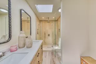 209 Montclair Ln, Salinas, CA 93906 - Photo 27