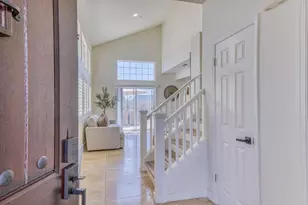 209 Montclair Ln, Salinas, CA 93906 - Photo 5