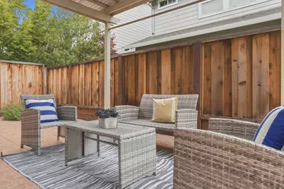 909 Baines St, East Palo Alto, CA 94303 - Photo 47