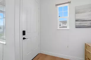 909 Baines St, East Palo Alto, CA 94303 - Photo 5