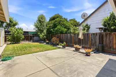 3876 Mare Place Ct, San Jose, CA 95121 - Photo 27