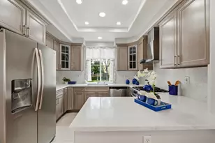 5635 Le Fevre Dr, San Jose, CA 95118 - Photo 9