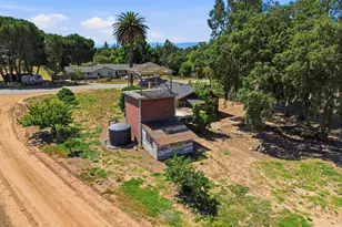 3115 Leavesley Rd, Gilroy, CA 95020 - Photo 9