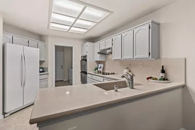 7768 Beltane Dr, San Jose, CA 95135 - Photo 15