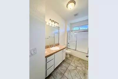 9400 Trolio Way, Elk Grove, CA 95624 - Photo 15