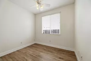 9400 Trolio Way, Elk Grove, CA 95624 - Photo 17
