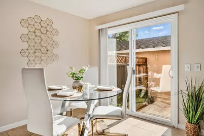 10019 Dove Oak Ct, Cupertino, CA 95014 - Photo 11
