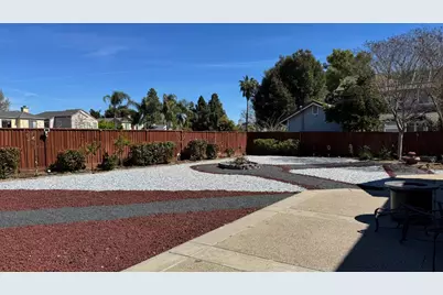 206 Meadow Creek Ct, Oakley, CA 94561 - Photo 37