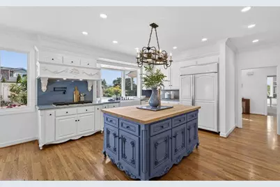 22 Hollins Dr, Santa Cruz, CA 95060 - Photo 7