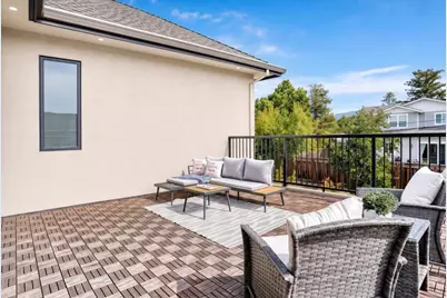 15218 Stratford Dr, San Jose, CA 95124 - Photo 59