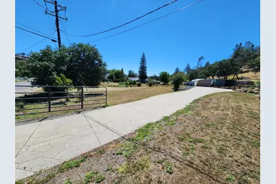 1141 Honey Run Rd, Chico, CA 95928 - Photo 11