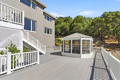 10150 Cinnabar Hills Rd, San Jose, CA 95120 - Photo 25