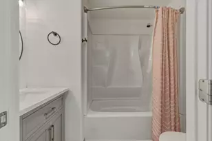 2900 Fairview Rd 20, Hollister, CA 95023 - Photo 23