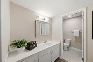 3121 Loma Verde Dr 26, San Jose, CA 95117 - Photo 19