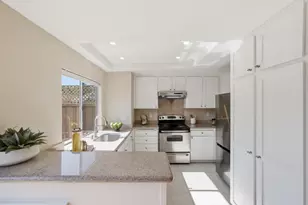 3121 Loma Verde Dr 26, San Jose, CA 95117 - Photo 13