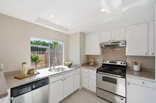 3121 Loma Verde Dr 26, San Jose, CA 95117 - Photo 11