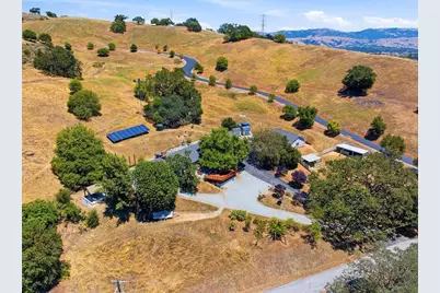 1755 Paradise View, Morgan Hill, CA 95037 - Photo 1