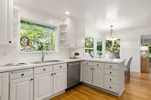 1306 Edgewood Rd, Redwood City, CA 94062 - Photo 17