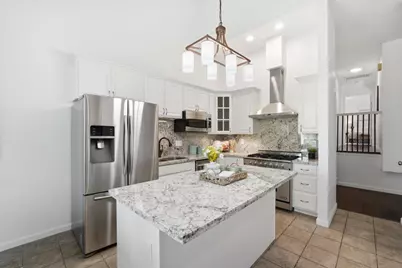 824 Kingfisher Ter, Sunnyvale, CA 94087 - Photo 11