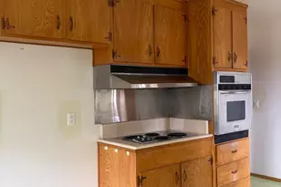 34 Cottage Ln, San Carlos, CA 94070 - Photo 5