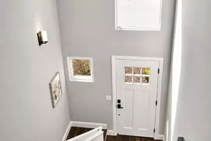 Pierce Rd, Menlo Park, CA 94025 - Photo 9