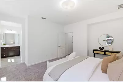 1563 Middle Ln, Hayward, CA 94545 - Photo 13