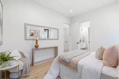 702 Ellsworth Pl, Palo Alto, CA 94306 - Photo 25