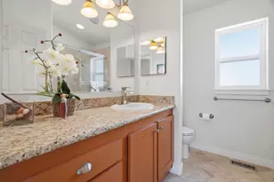 135 Creekside Village Dr, Los Gatos, CA 95032 - Photo 19
