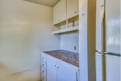 Address Not Disclosed, Salinas, CA 93901 - Photo 13