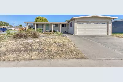 Address Not Disclosed, Salinas, CA 93901 - Photo 3