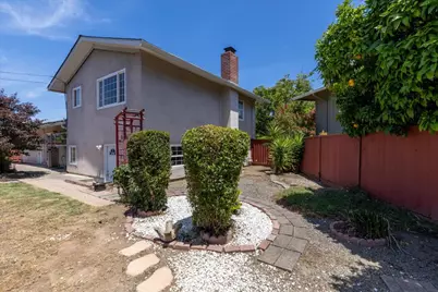 1249 Marilla Ave, San Jose, CA 95129 - Photo 29