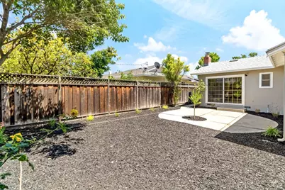 1843 Potrero Dr, San Jose, CA 95124 - Photo 35