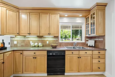 1843 Potrero Dr, San Jose, CA 95124 - Photo 13