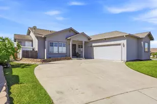 1461 El Cerro Dr, Hollister, CA 95023 - Photo 1