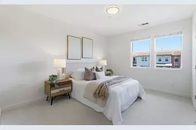 927 Highland Ter, Sunnyvale, CA 94085 - Photo 17