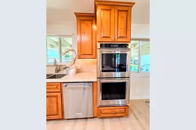 690 Catala Ct, Santa Clara, CA 95050 - Photo 13
