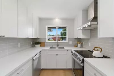 831 Mangrove Ave, Sunnyvale, CA 94086 - Photo 9