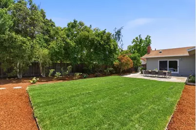 831 Mangrove Ave, Sunnyvale, CA 94086 - Photo 27
