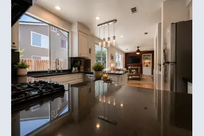 73 Images Cir, Milpitas, CA 95035 - Photo 7