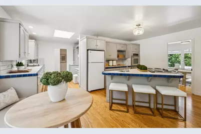 1114 Laureles Dr, Los Altos, CA 94022 - Photo 13