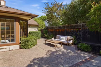 761 Encina Grande Dr, Palo Alto, CA 94306 - Photo 39