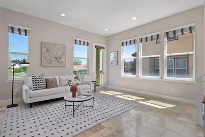 1315 Venturi Dr 2, San Jose, CA 95132 - Photo 19