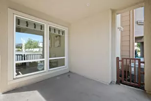 1315 Venturi Dr 2, San Jose, CA 95132 - Photo 13