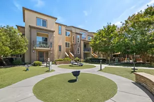1315 Venturi Dr 2, San Jose, CA 95132 - Photo 7