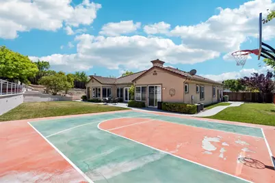 5382 Beaumont Canyon Dr, San Jose, CA 95138 - Photo 57