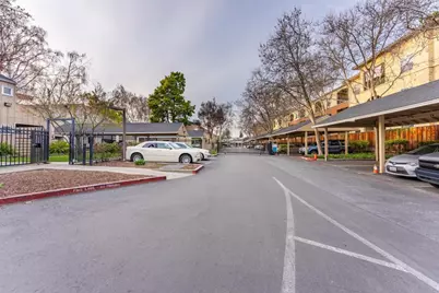 15 Monte Verano Ct, San Jose, CA 95116 - Photo 23