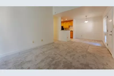 15 Monte Verano Ct, San Jose, CA 95116 - Photo 9