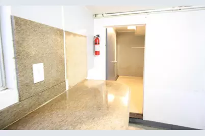 255 Munich St, San Francisco, CA 94112 - Photo 19